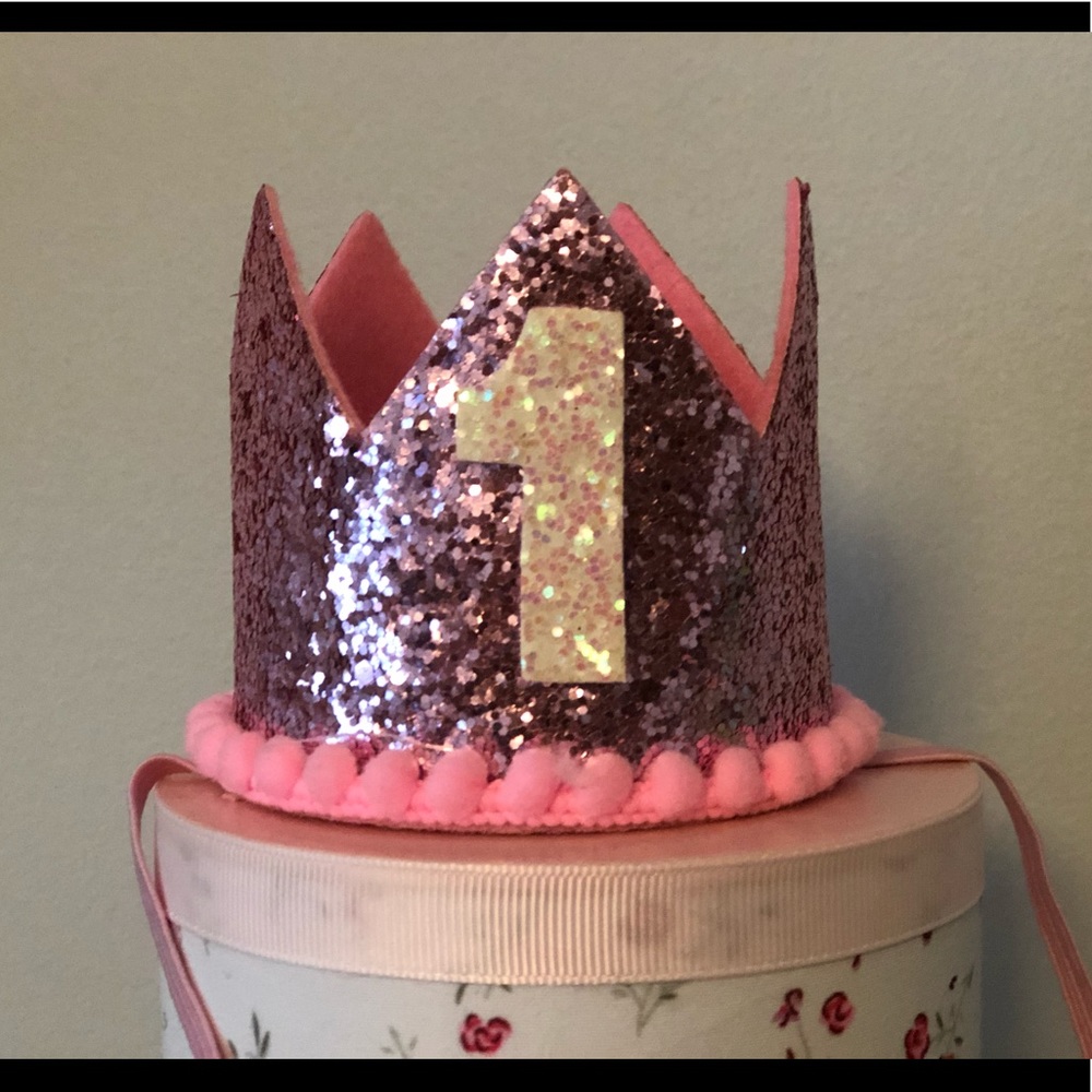 ONE y/o birthday crown & birthday girl outfit